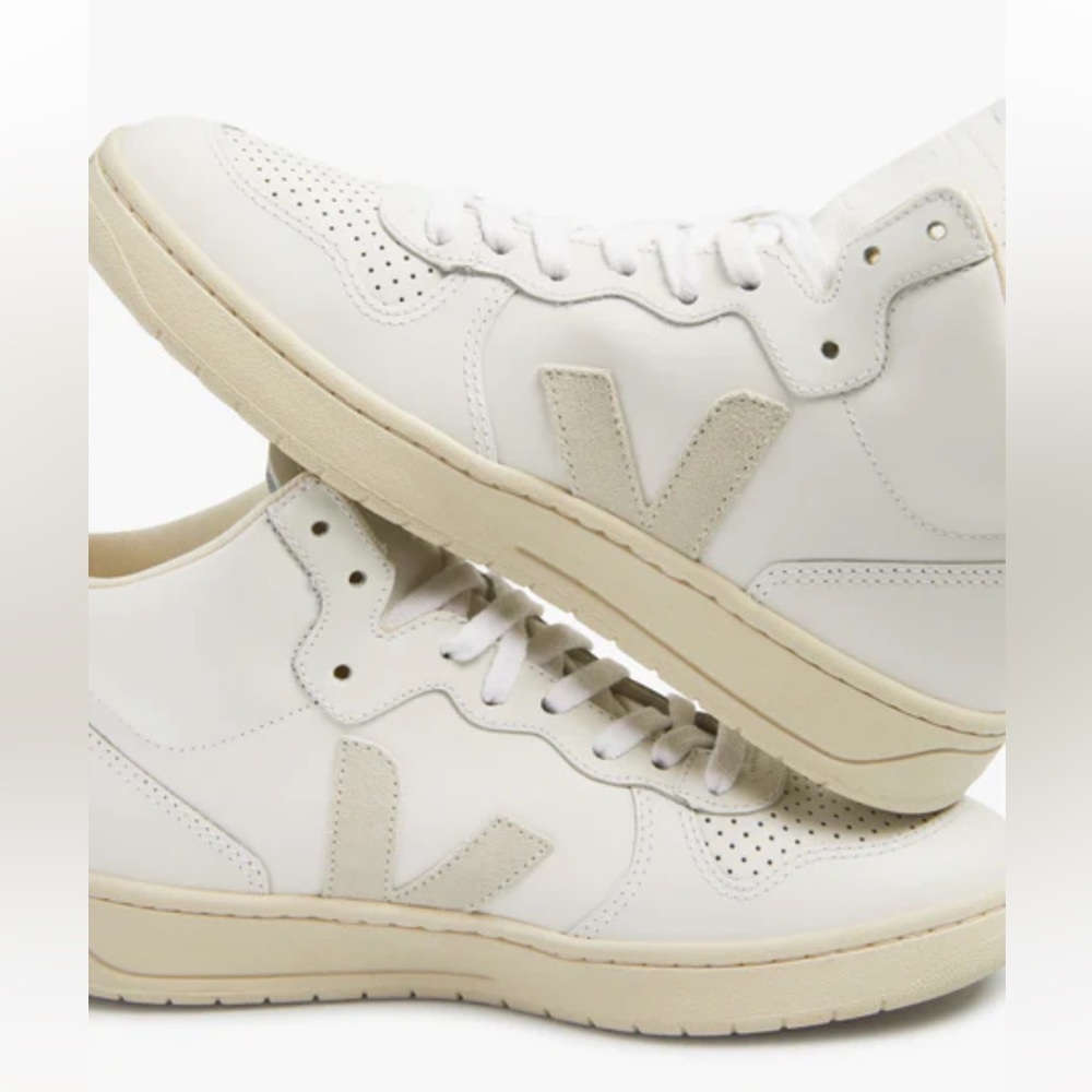 Veja White Natural V-15 Sneakers